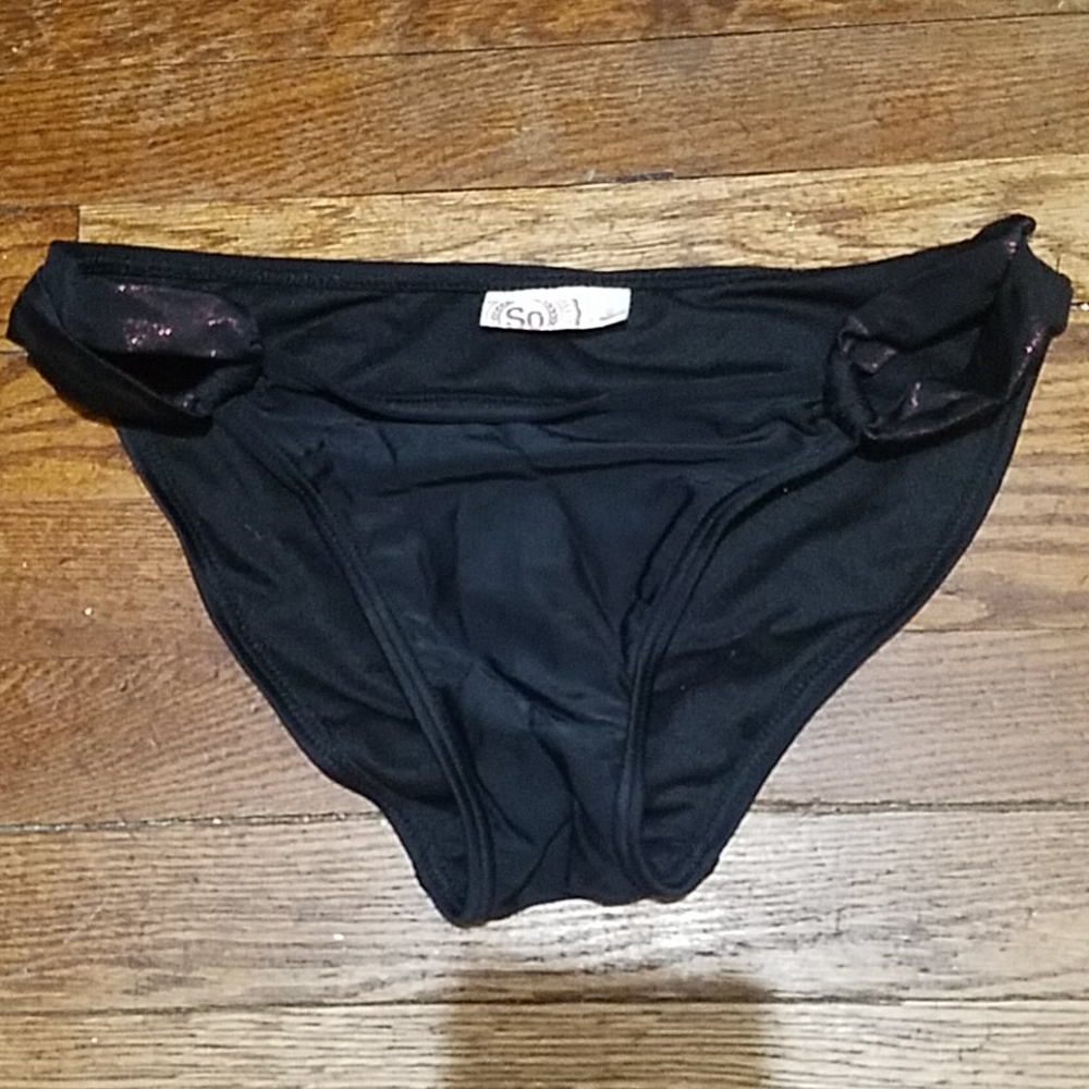 New without tags swim bottoms